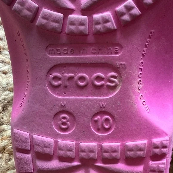 CROCS Women’s Magenta Sandals - Picture 4 of 5